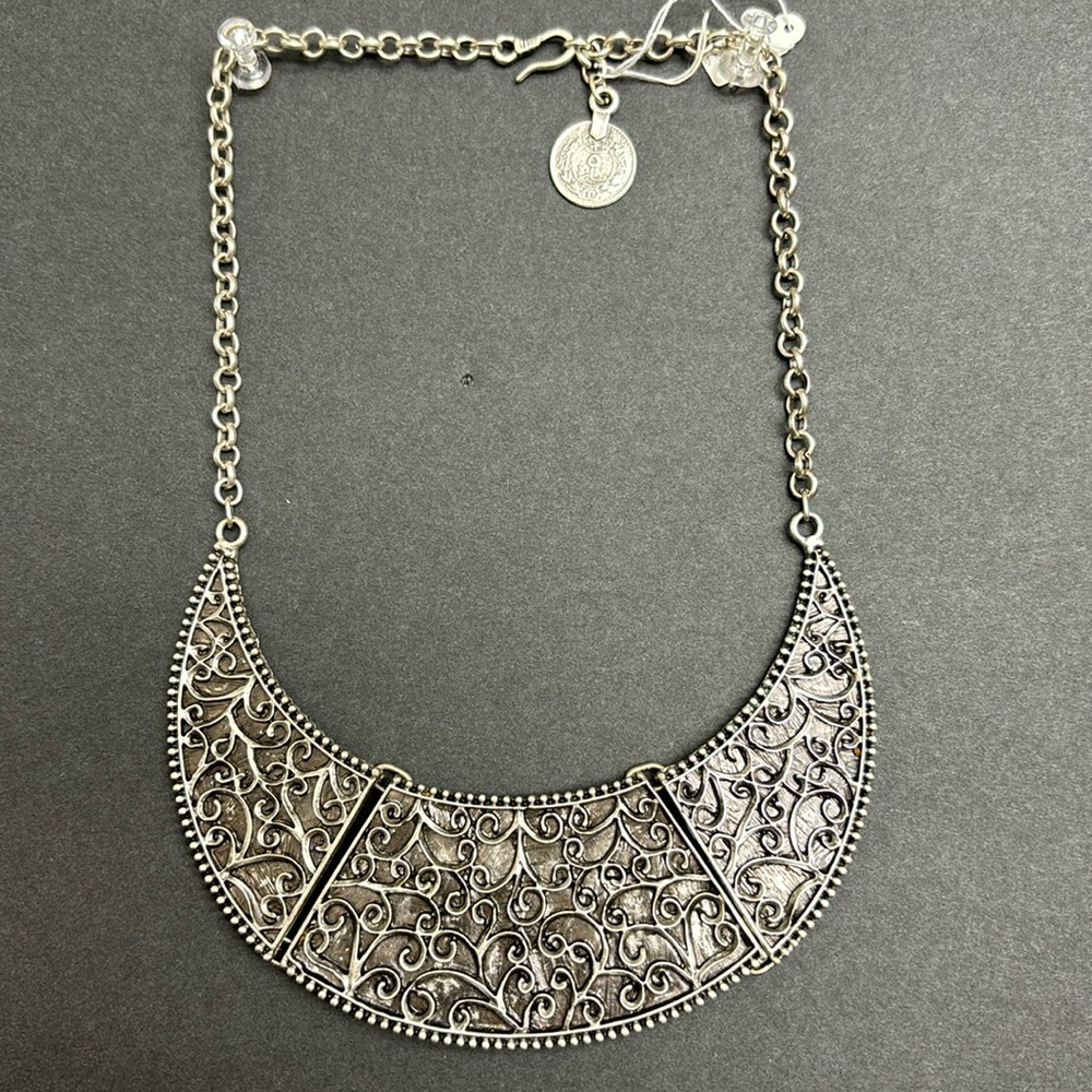 Chanour Cuff Necklace Pewter